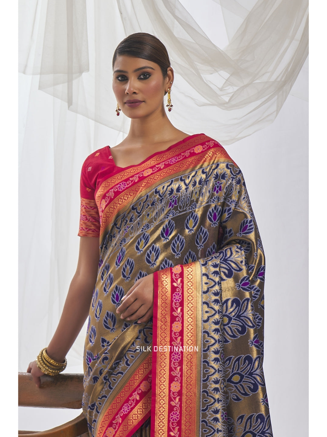 Sonapavali Saree: Bold Blue with Royal Red Pallu, Traditional Sambalpuri Silk Saree with Barpali Motifs