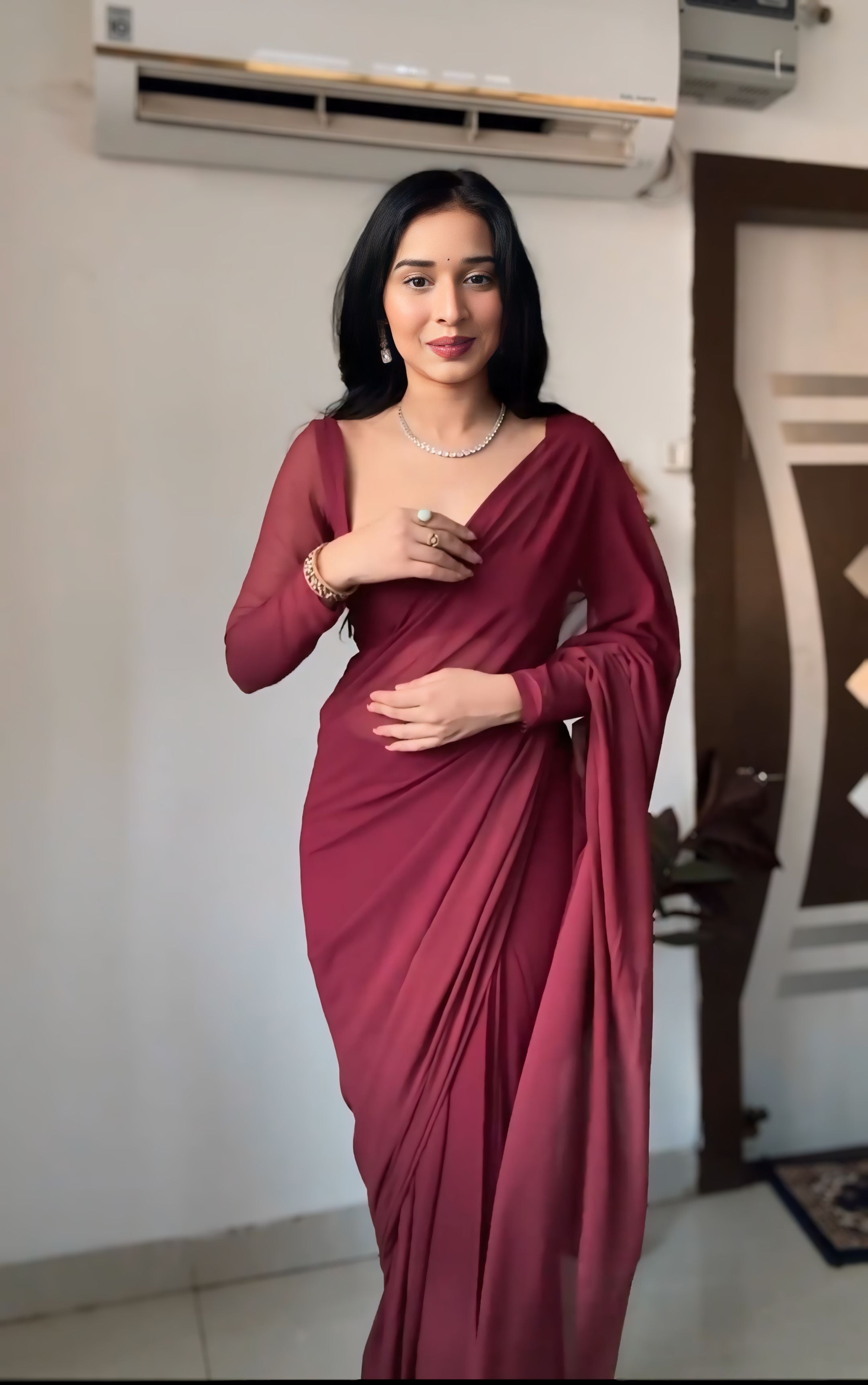 1 Minute Ready to Wear maroon Saree With Unstitched Blouse.